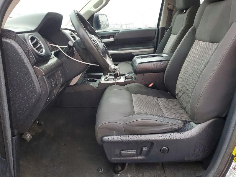 2014 Toyota Tundra Double cab sr