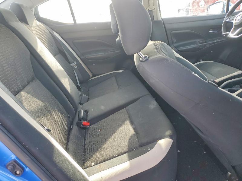 2020 Nissan Versa sv
