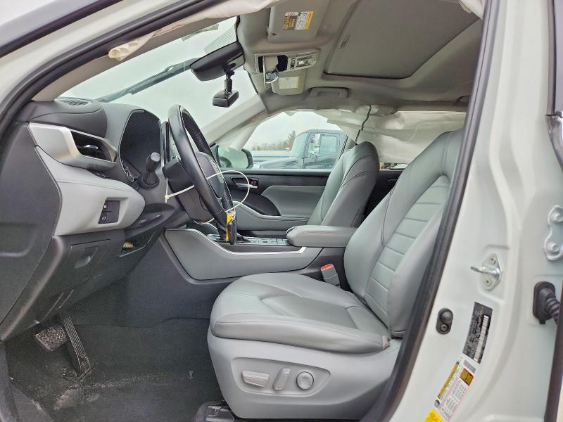 2022 Toyota Highlander xle