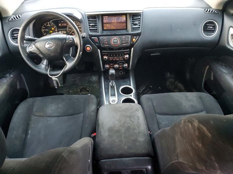 2015 Nissan Pathfinder s
