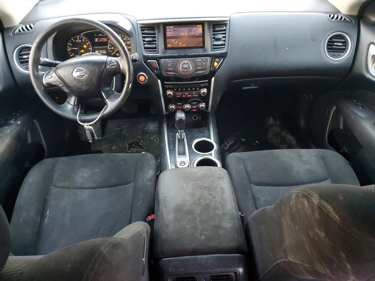 2015 Nissan Pathfinder s