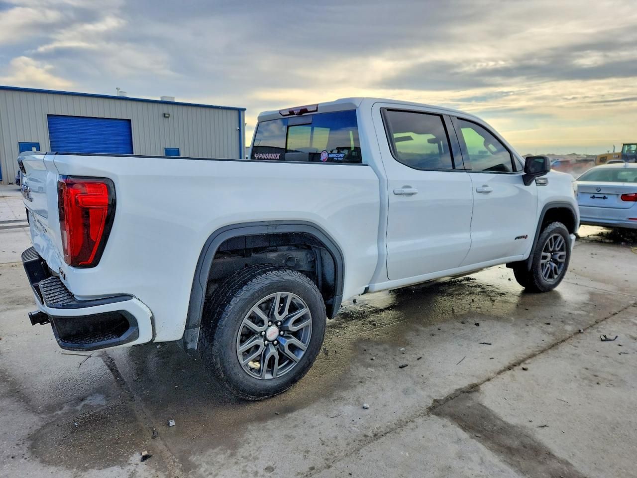 2021 GMC Sierra K1500 AT4