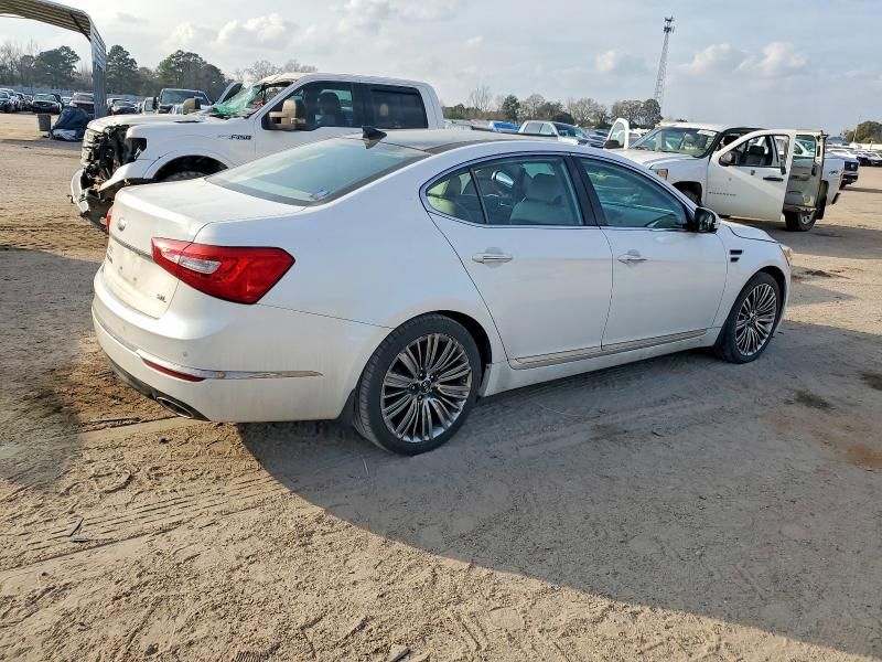 2016 KIA Cadenza Luxury