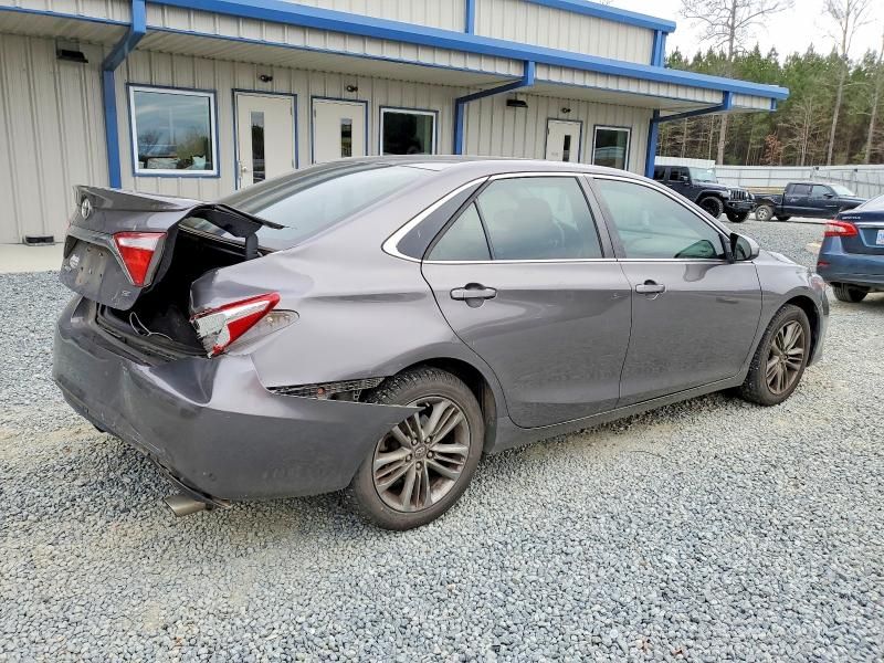 2016 Toyota Camry le