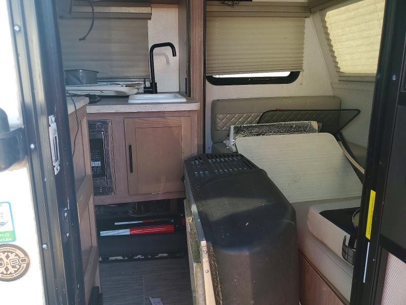 2021 No Boundaries 18.2-slide-in Camper