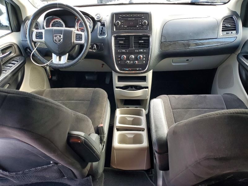 2013 Dodge Grand Caravan se
