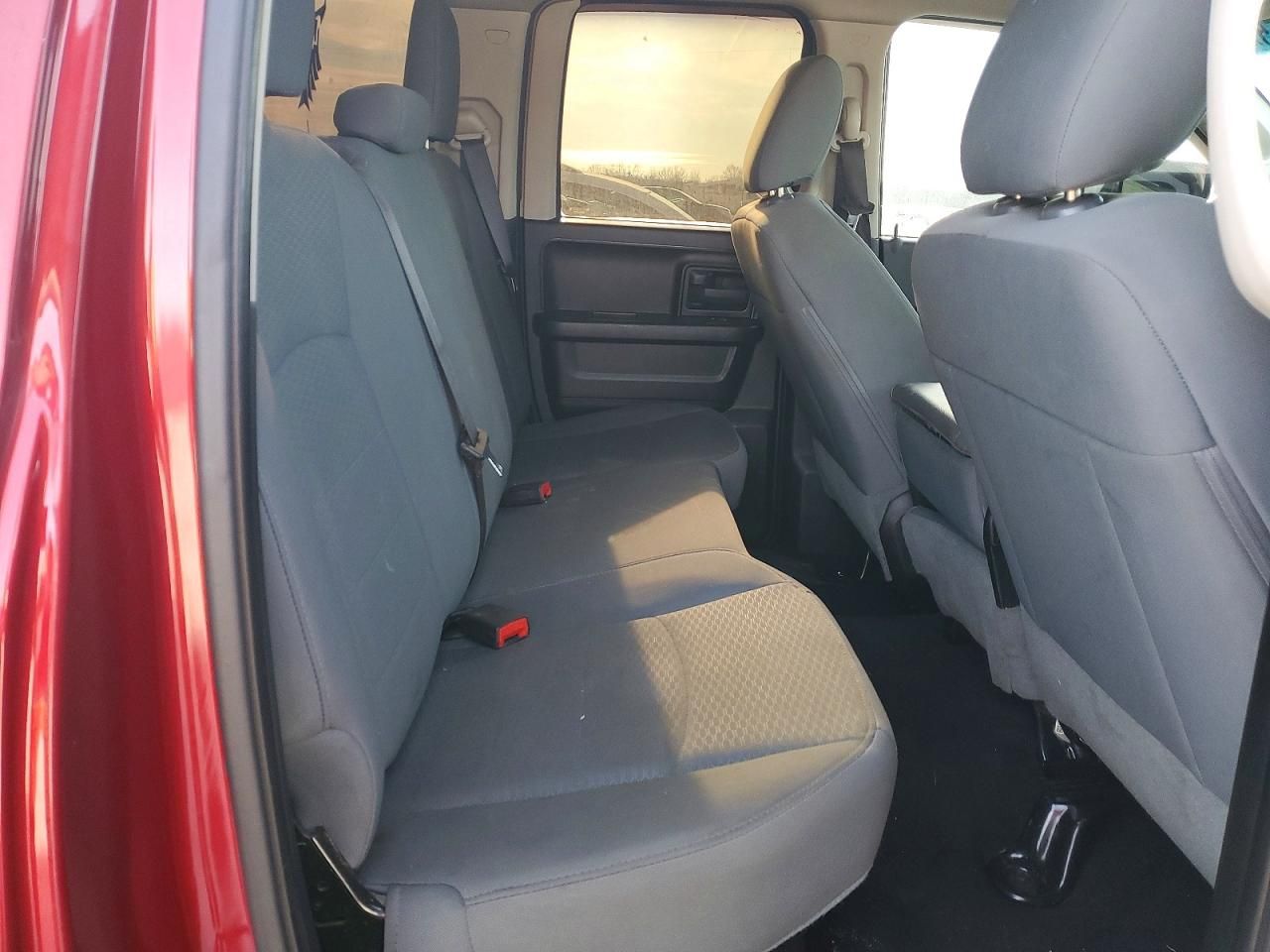 2015 Dodge Ram 1500 st