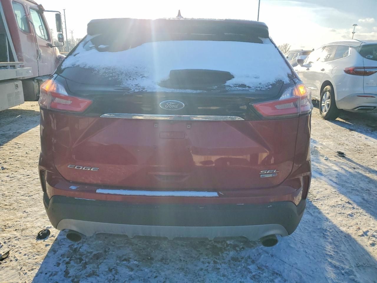 2019 Ford Edge sel
