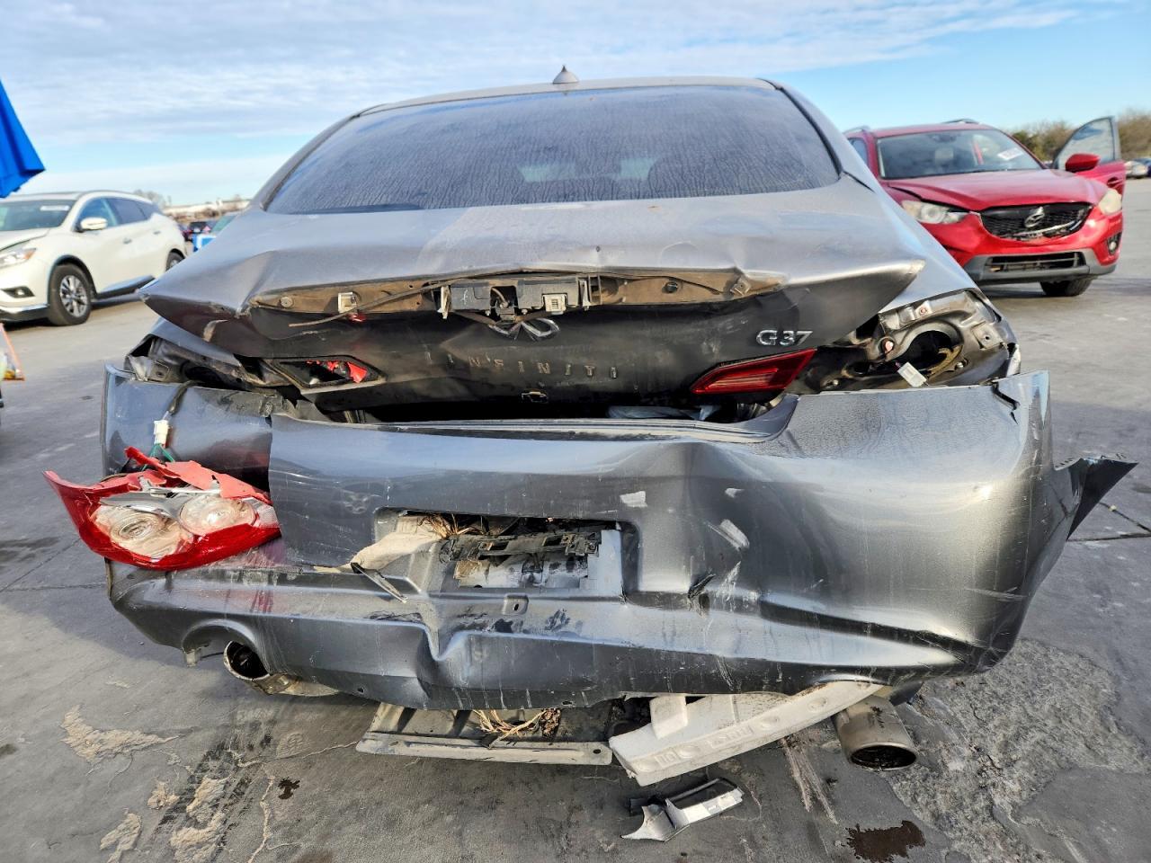 2010 Infinity G37