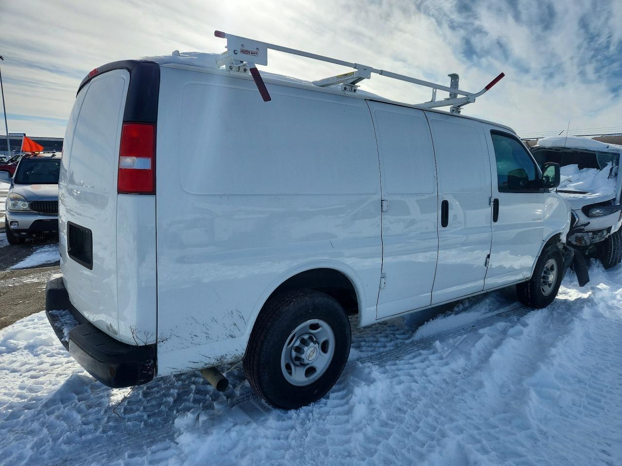 2020 Chevrolet Express G2500