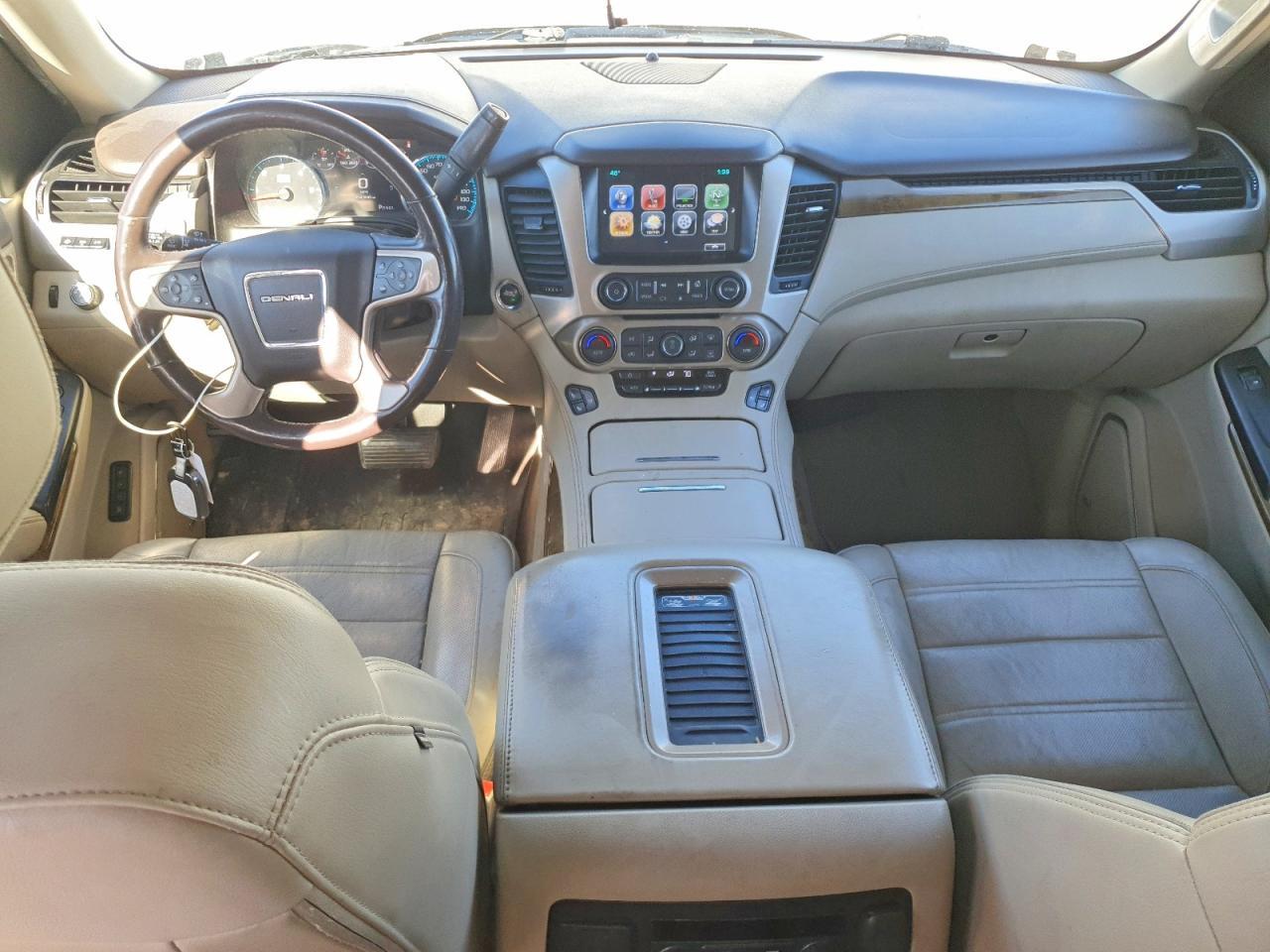 2017 GMC Yukon xl Denali