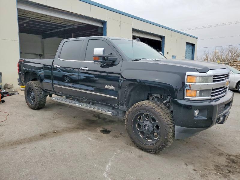2015 Chevrolet Silverado K2500 High Country
