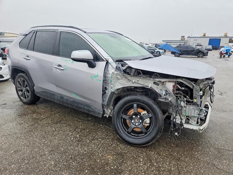 2023 Toyota Rav4 xle Premium
