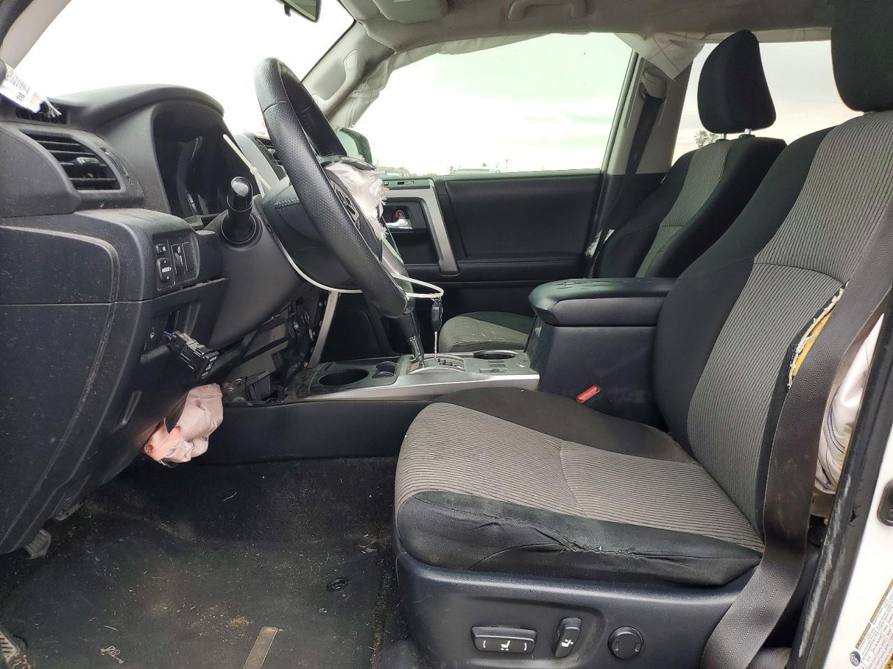 2019 Toyota 4runner SR5