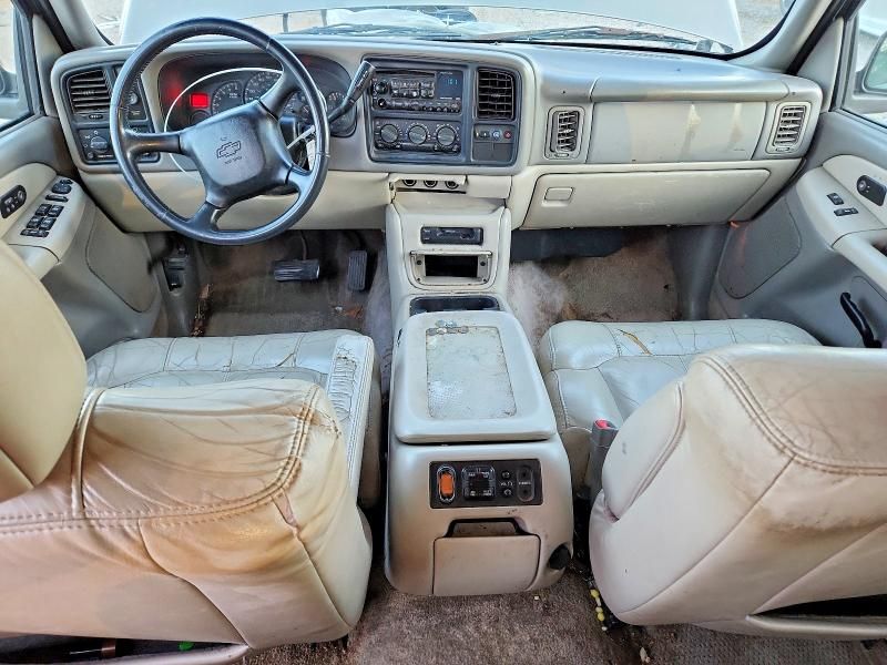 2002 Chevrolet Suburban C1500