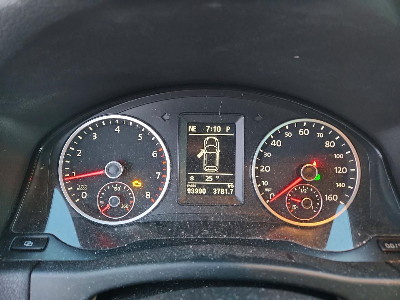 2011 Volkswagen Tiguan s