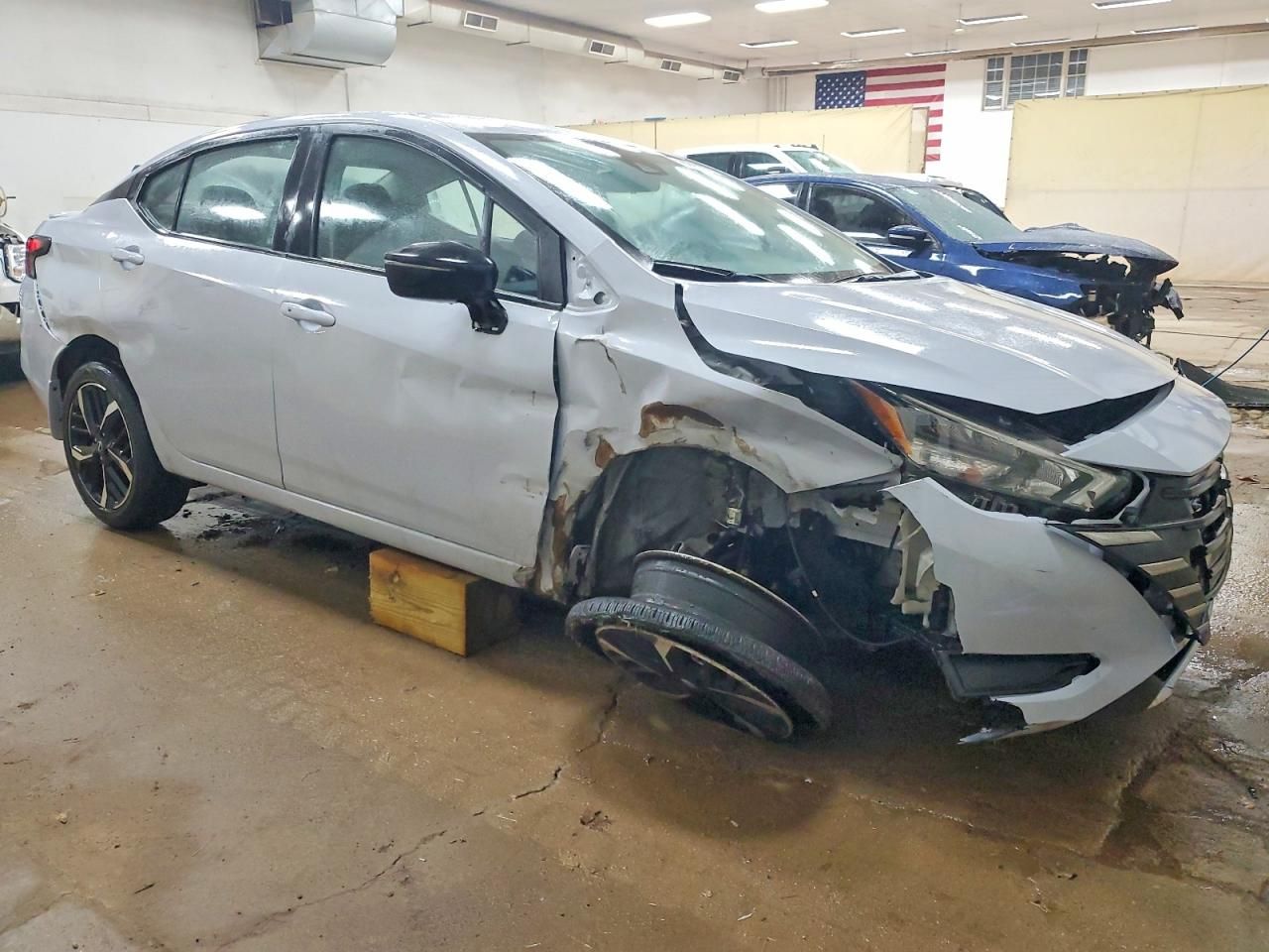 2024 Nissan Versa sr