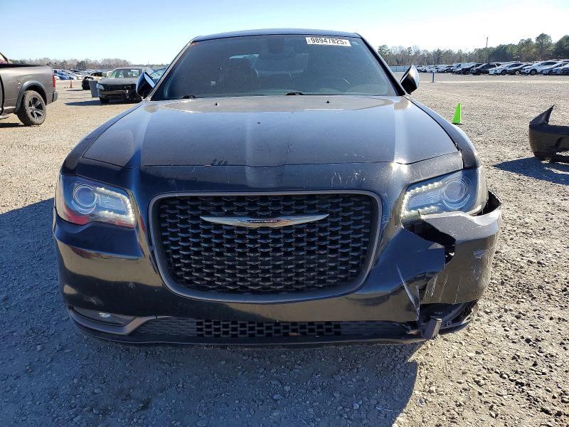 2016 Chrysler 300 s