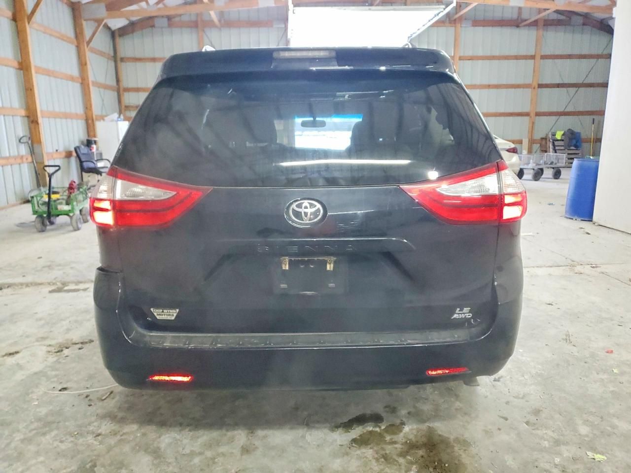 2017 Toyota Sienna le