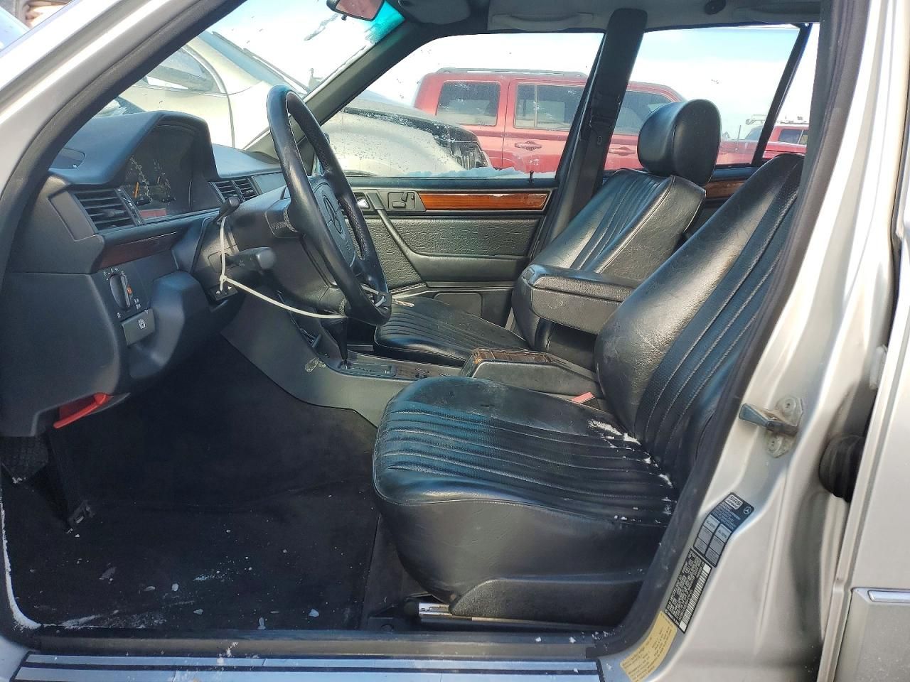 1995 Mercedes-Benz E 320