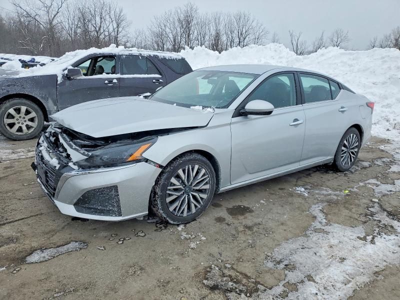 2023 Nissan Altima sv