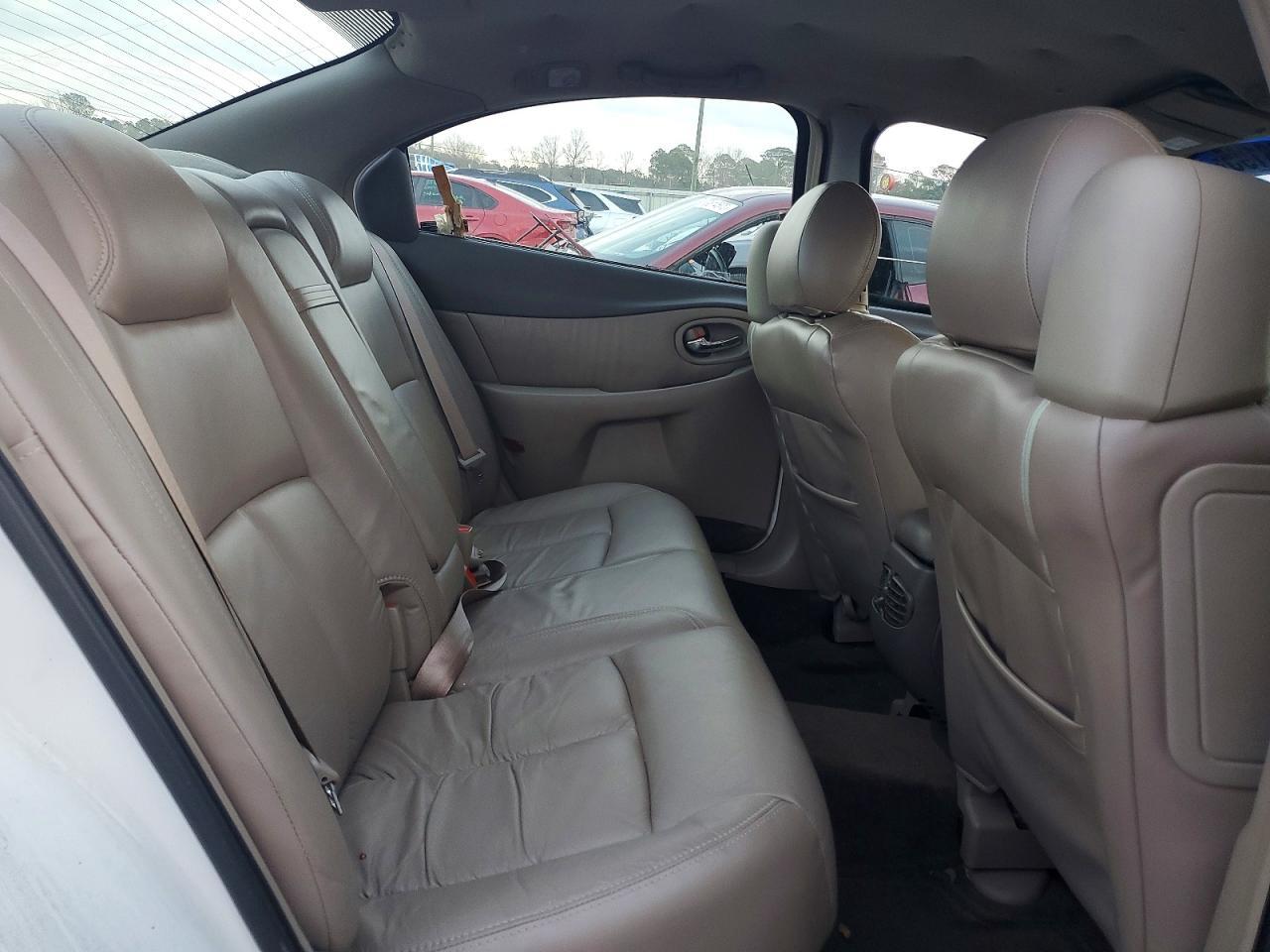 2001 Oldsmobile Aurora
