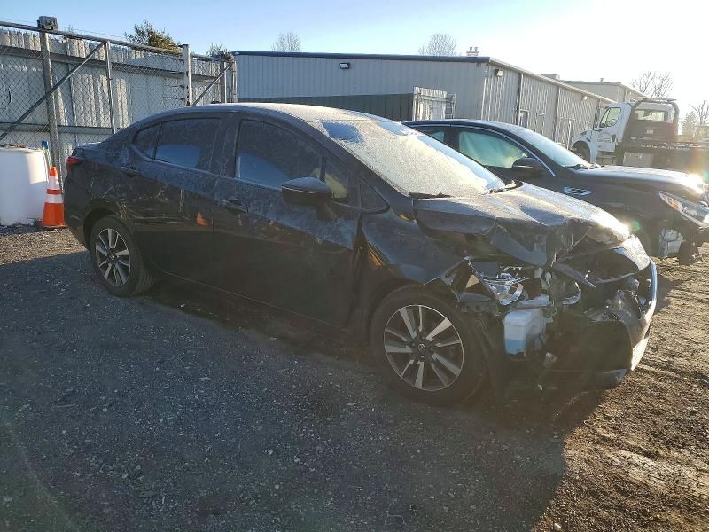 2021 Nissan Versa sv