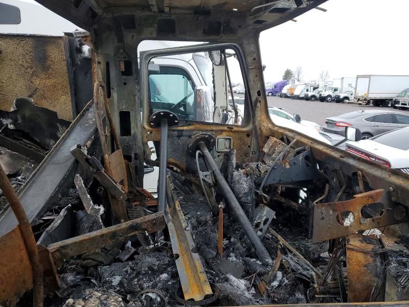 2011 Western Star Conventional 4900SA