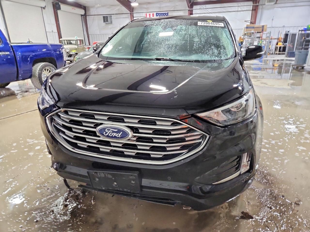 2022 Ford Edge Titanium