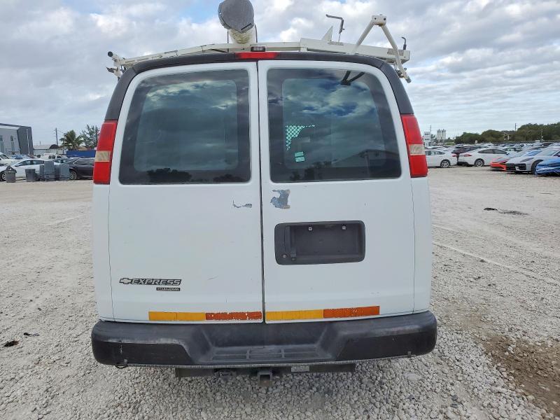2013 Chevrolet Express G2500