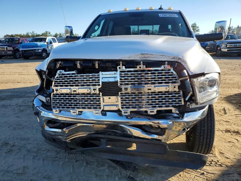 2013 Dodge 3500 Laramie
