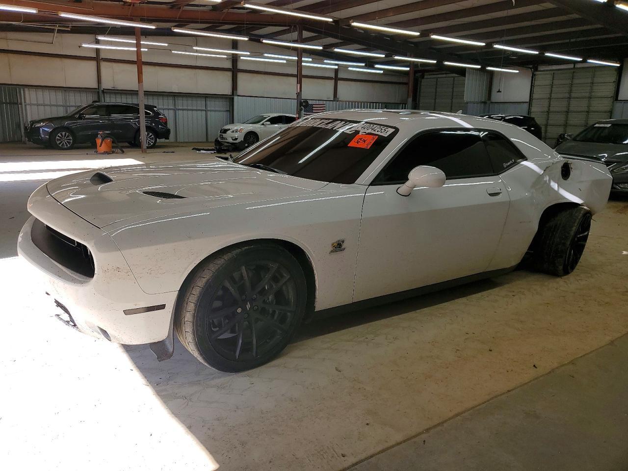 2023 Dodge Challenger r