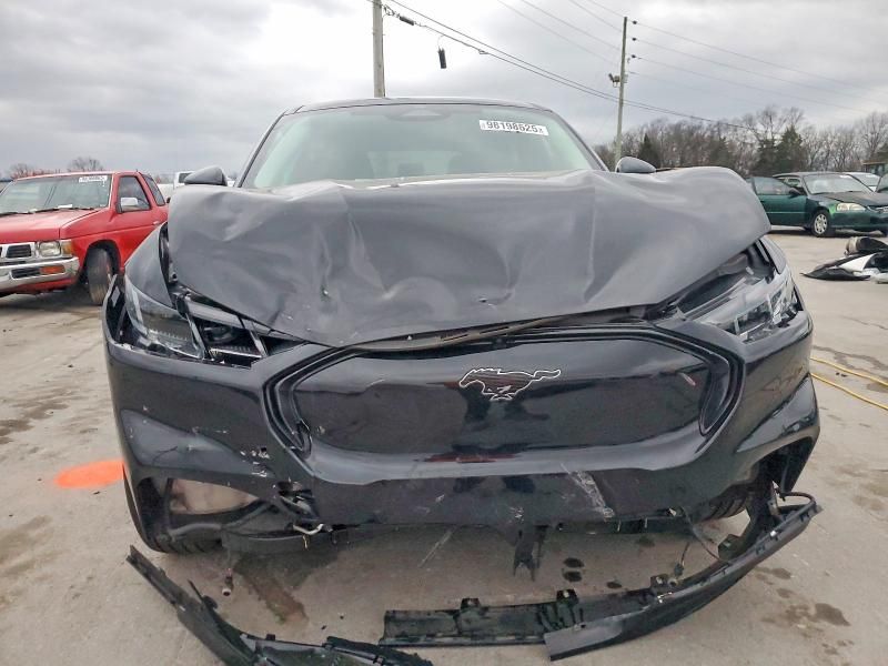 2024 Ford Mustang Mach-e Premium
