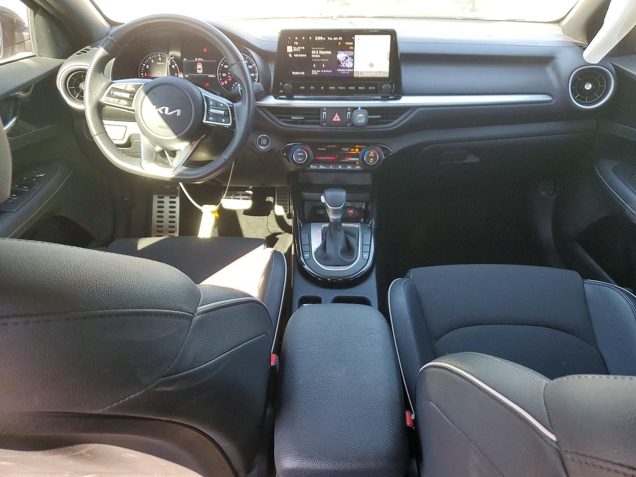 2024 KIA Forte gt Line