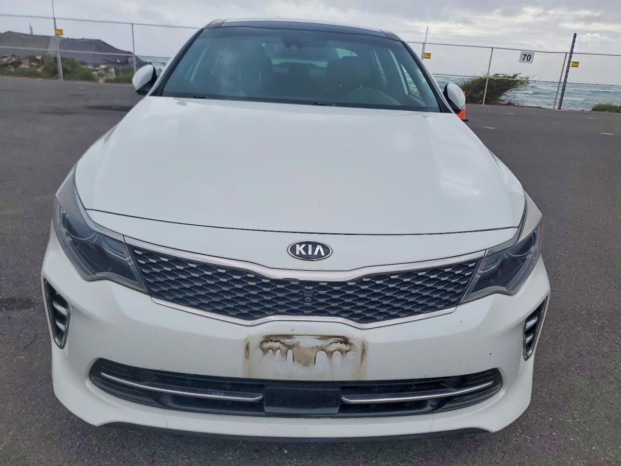 2016 KIA Optima