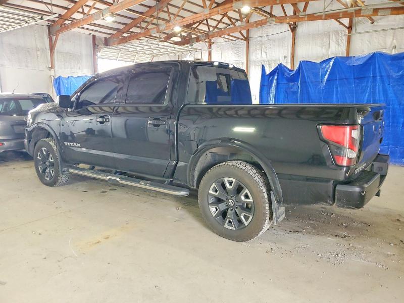 2021 Nissan Titan sv