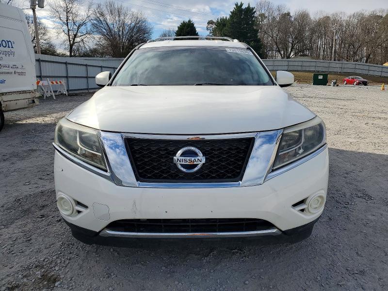 2014 Niss Pathfinder sv Hybrid