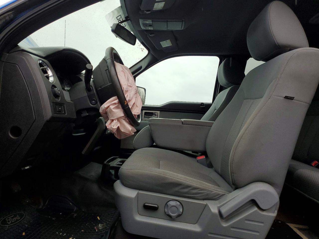 2011 Ford F150 Super cab
