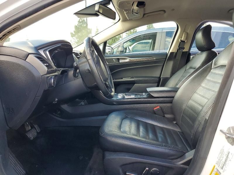 2017 Ford Fusion se Hybrid