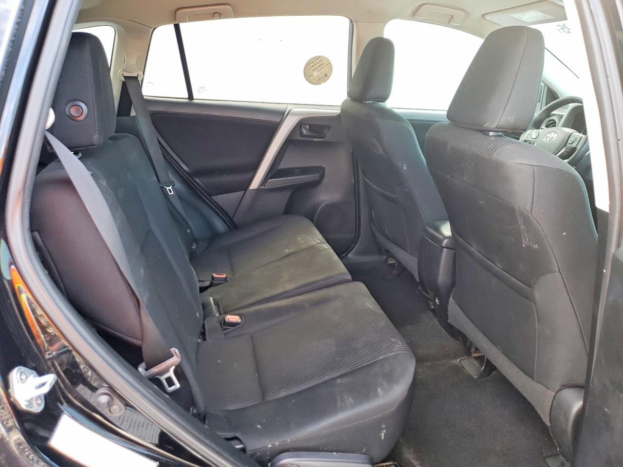 2017 Toyota Rav4 le