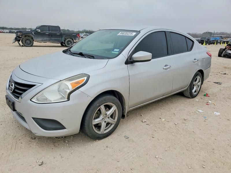 2016 Nissan Versa s