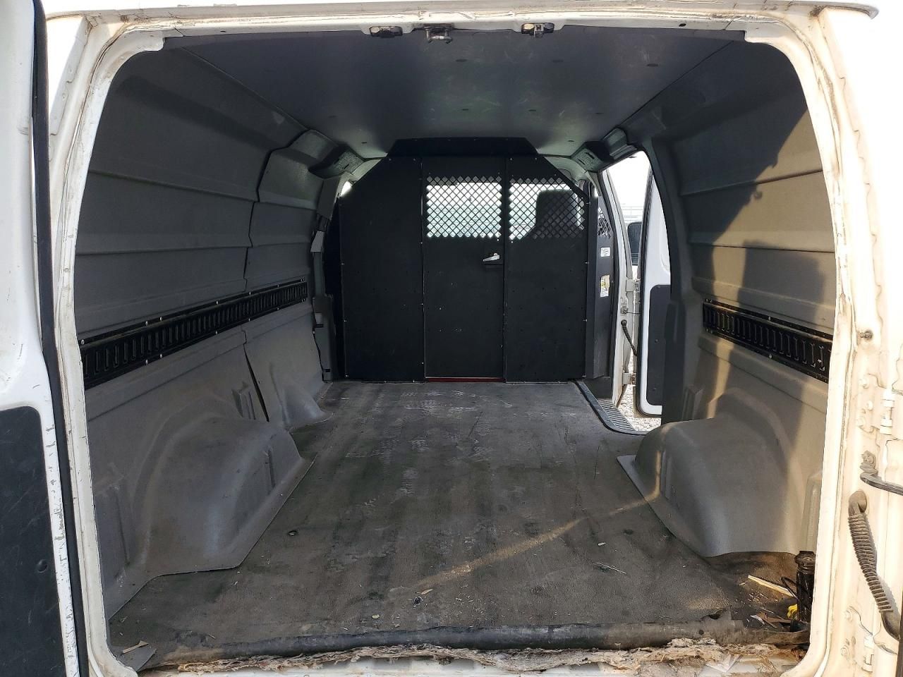2009 Ford E150 Delivery van