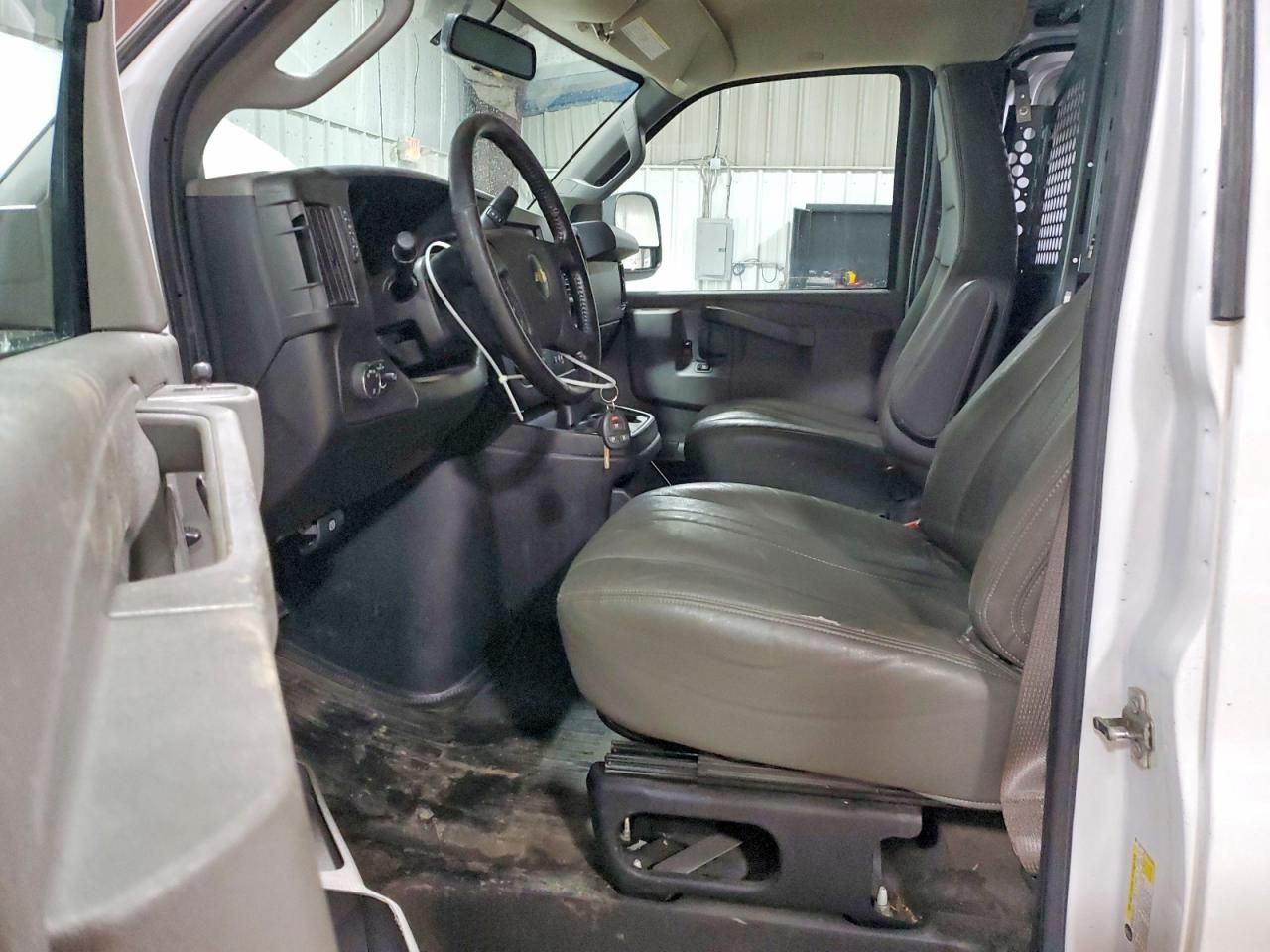 2021 Chevrolet Express G2500 Delivery Van