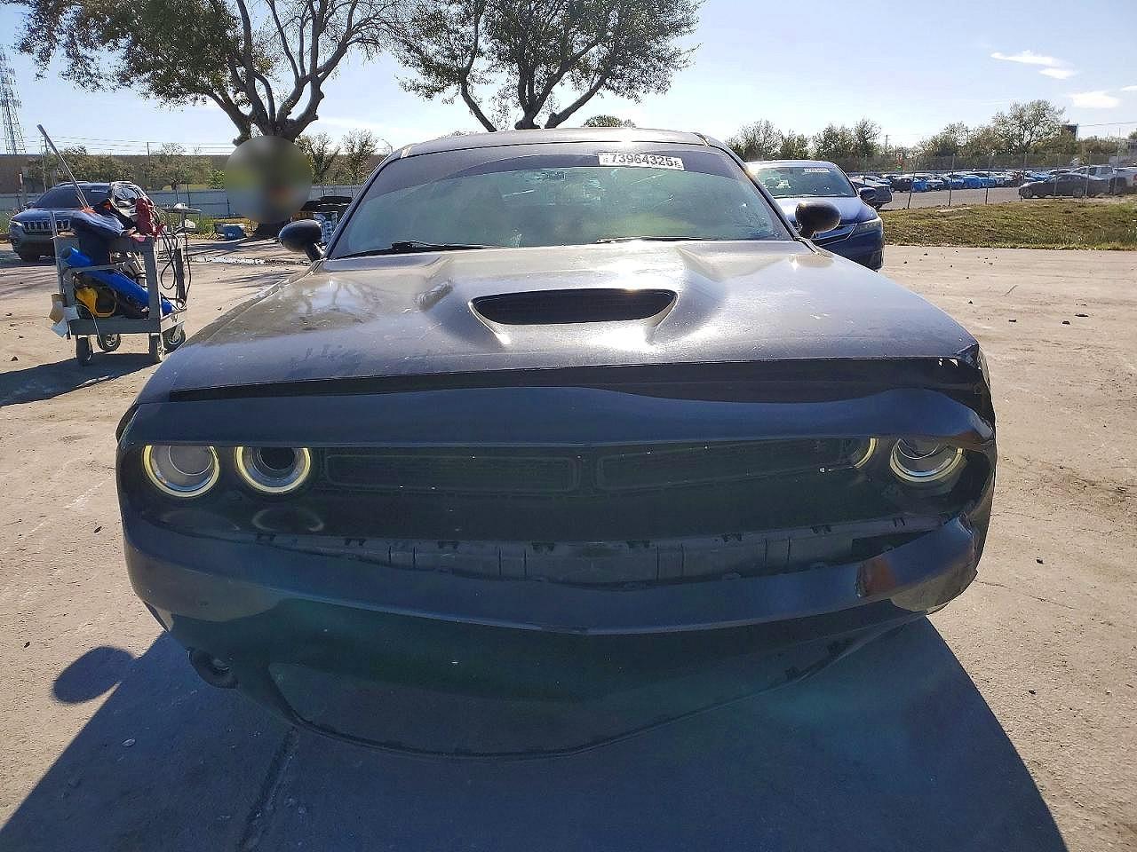 2016 Dodge Challenger sxt