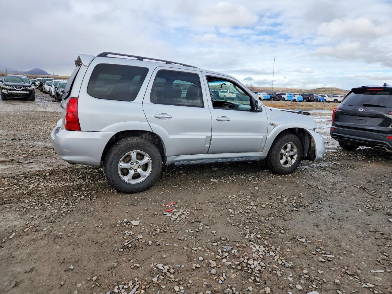 2006 Mazda Tribute s