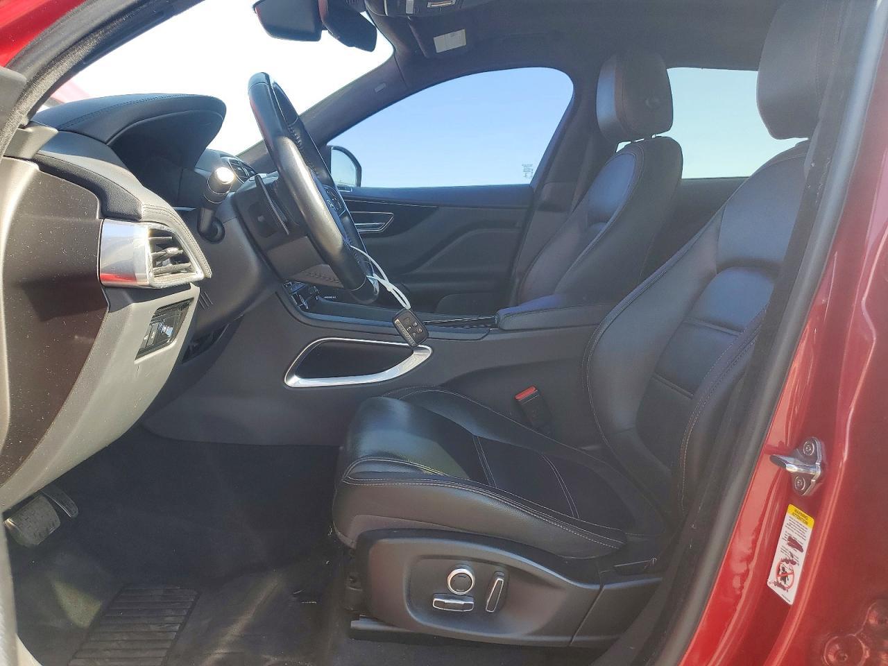 2020 Jaguar F-pace Prestige