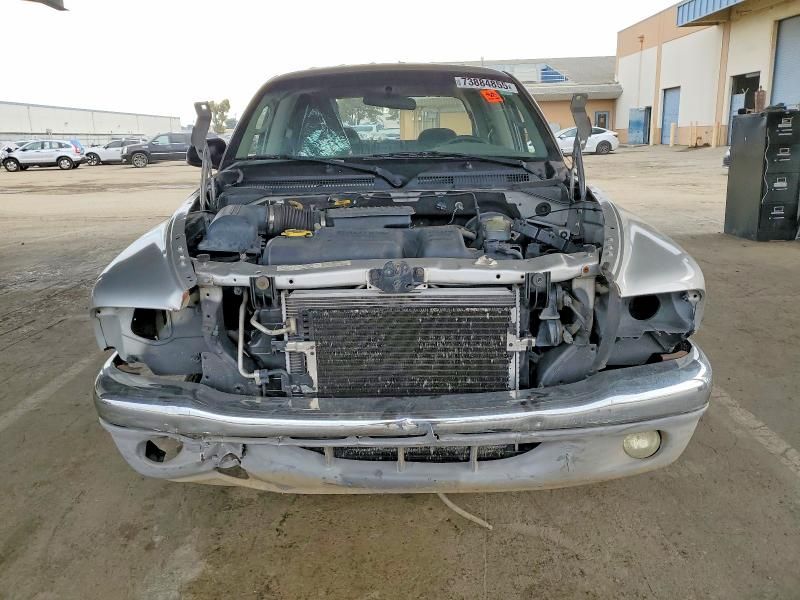 2004 Dodge Dakota Quad slt