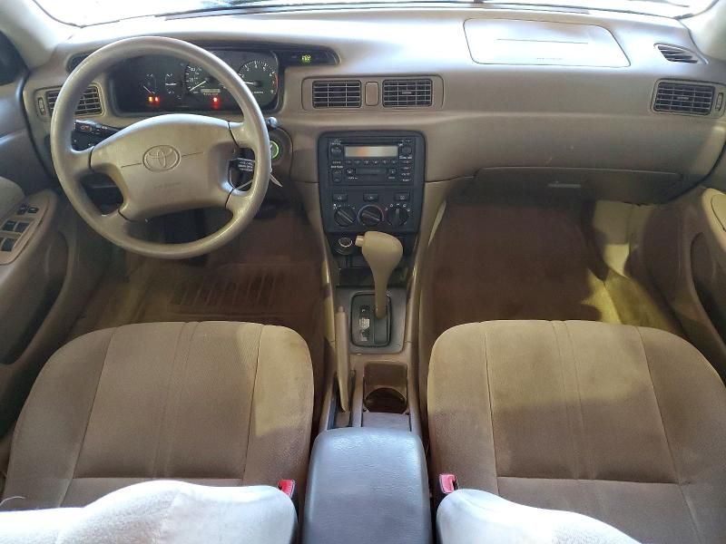 2000 Toyota Camry ce