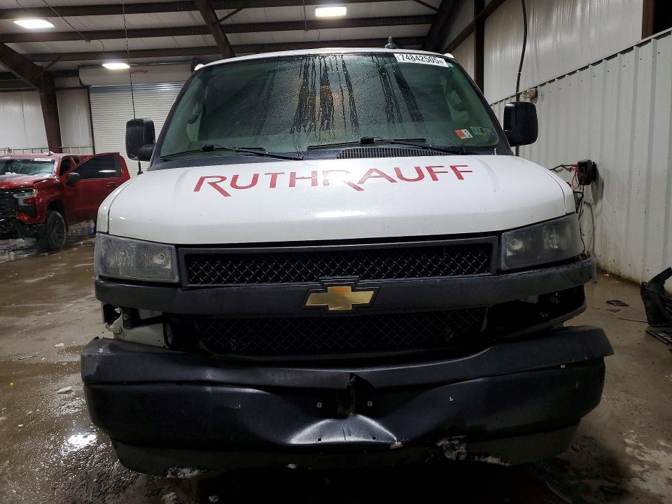 2019 Chevrolet Express G2500 Utility / Service Van