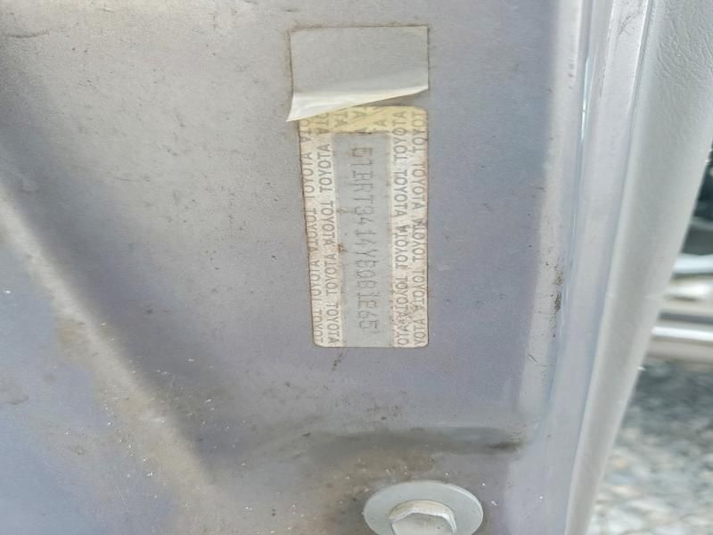 2000 Toyota Tundra Access cab